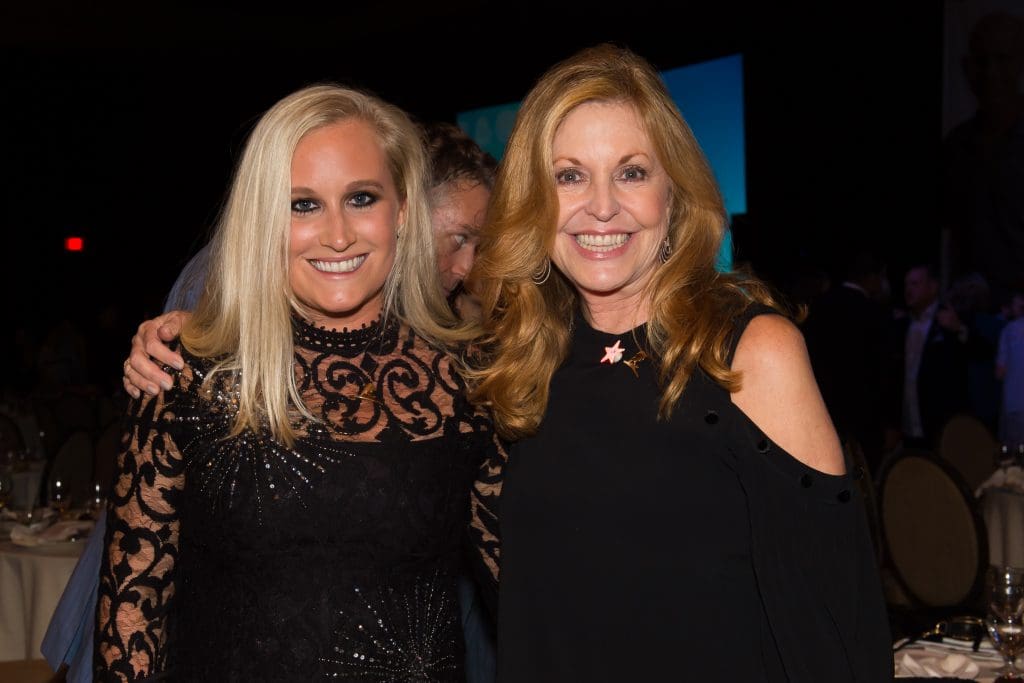 Laura Brooks, Holly Brooks 