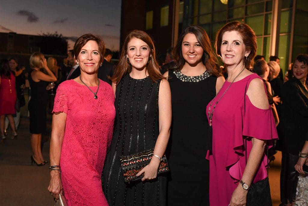 Dress for Success Cuisine for a Cause