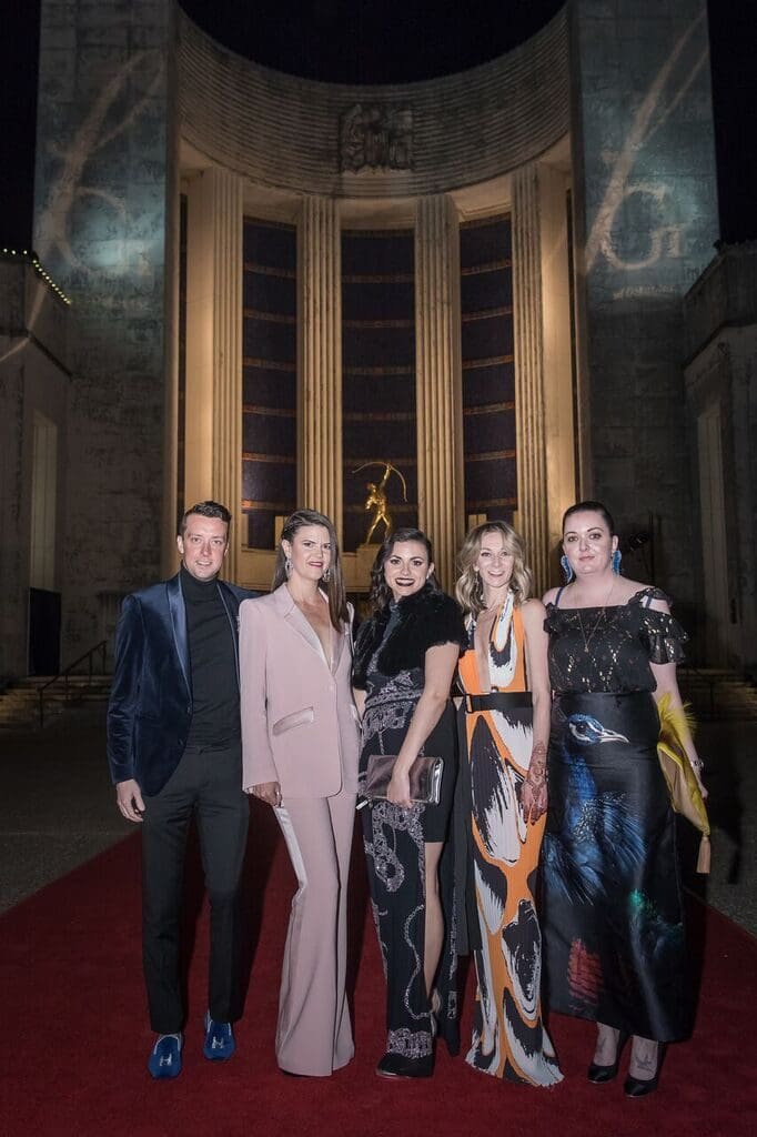 Dustin Holcomb, Nerrissa von Helpenstill, Emily Bastaroli , Jenn Clarke Hill, Karin Turney