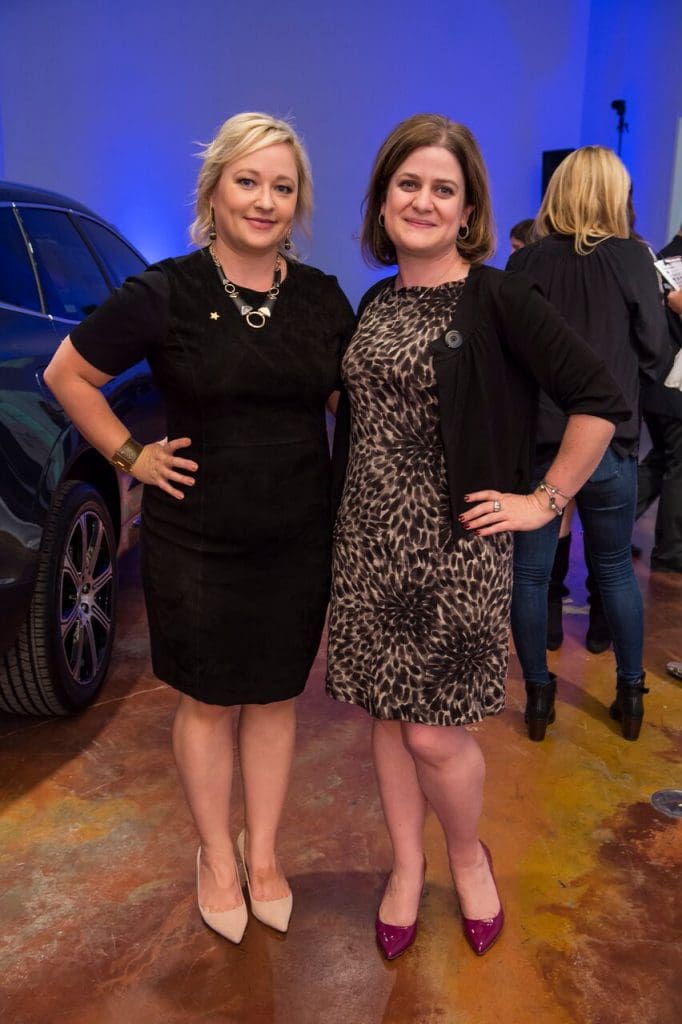 Heather Bonfield, Elizabeth Dacus