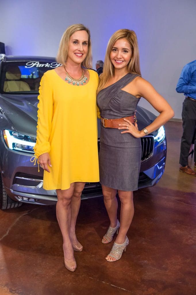 Kate McCoy, Valencia Rodriguez