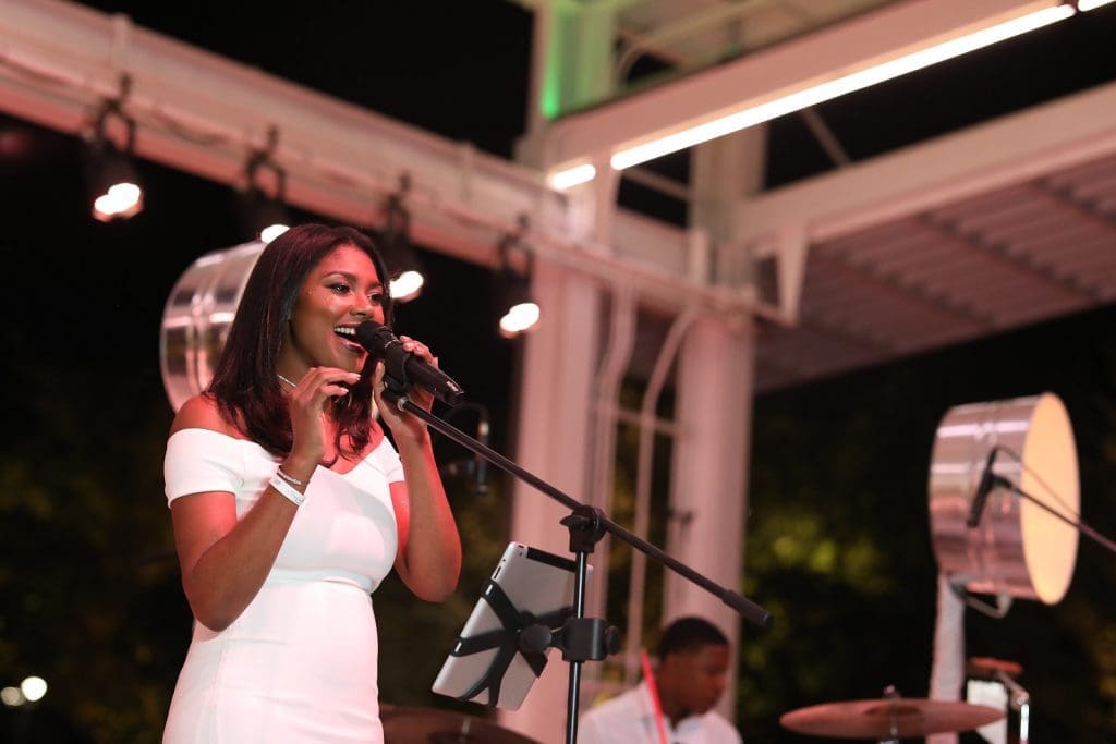 Houston based singer-songwriter, Natalia Roxanne