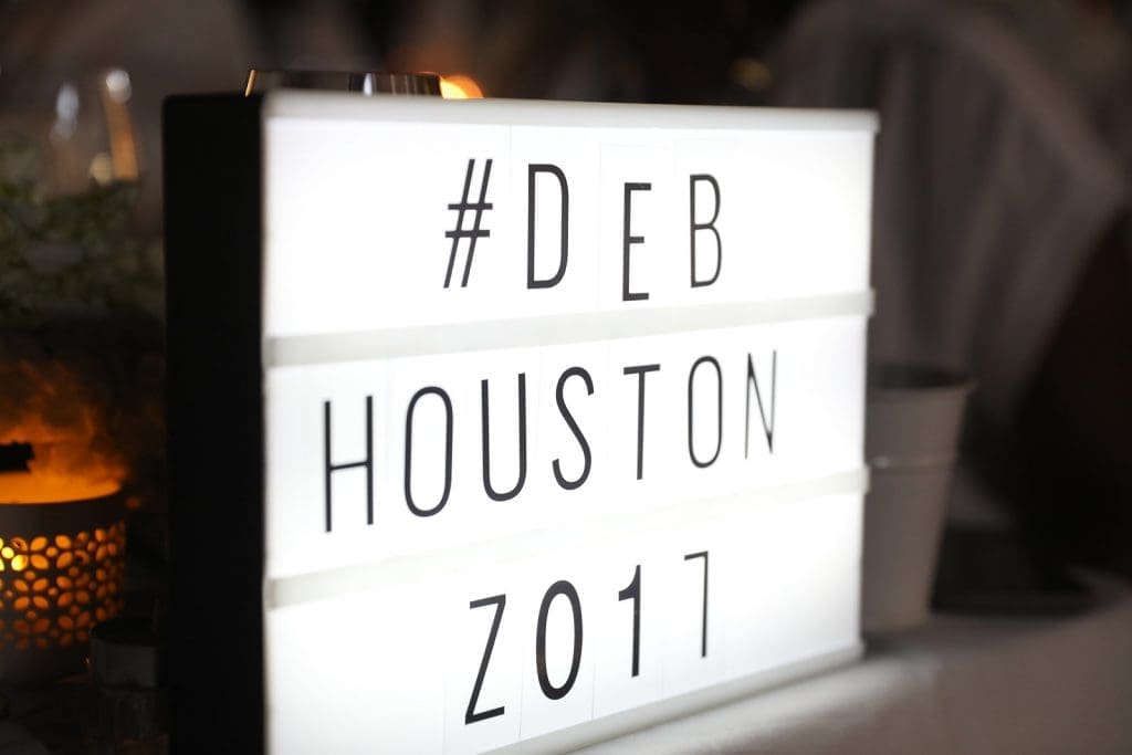 Le Dîner en Blanc - Houston 2017 LED table decor
