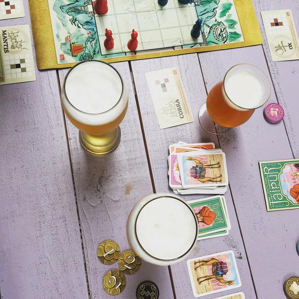 Game guides will make recommendations and break down the rules for new players. 
