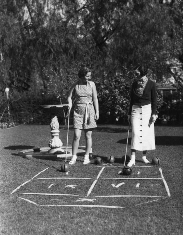 Guests play crouquet, 1934. 