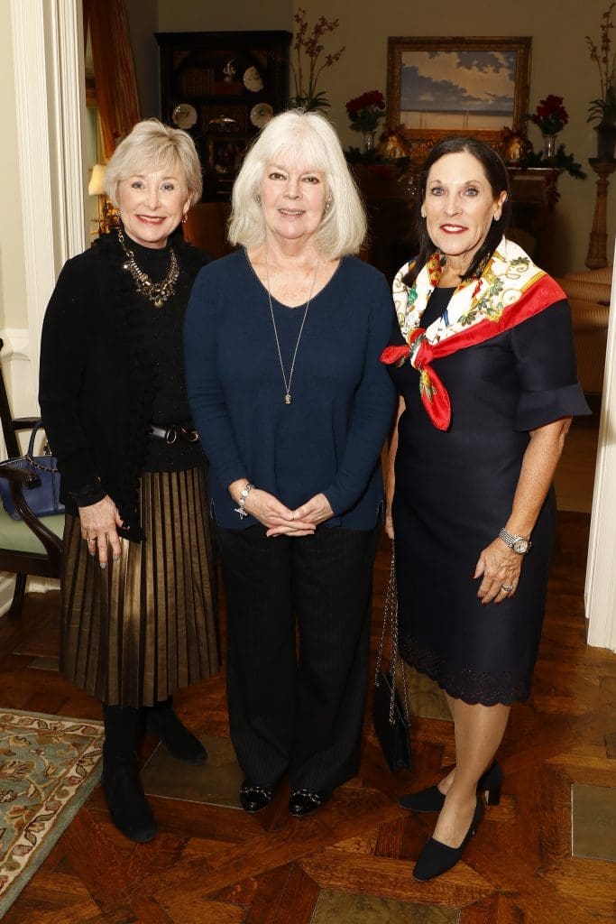 Sheila Durante, Susan Fisk, Venise Stuart