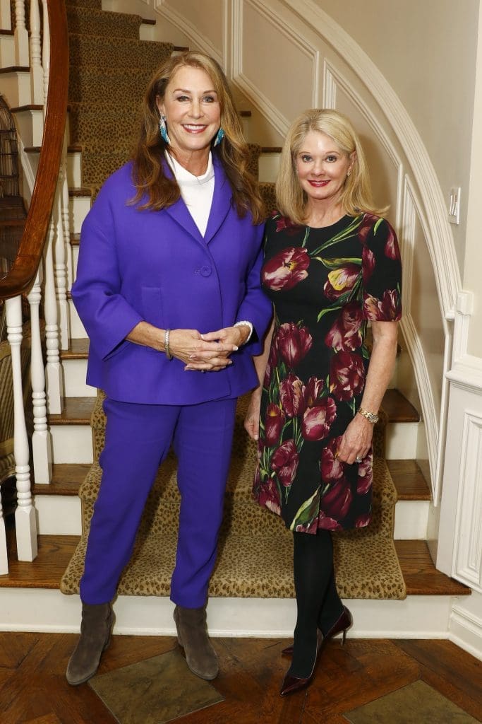 Barbara Durham, Dyann Skelton