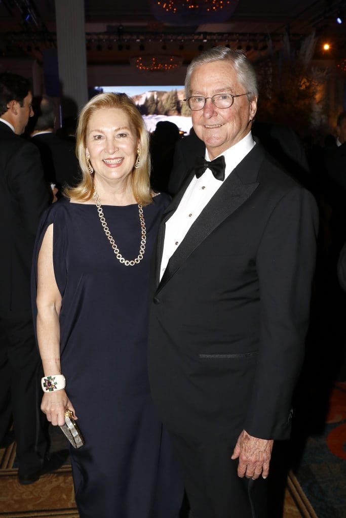 Peggy & Carl Sewell