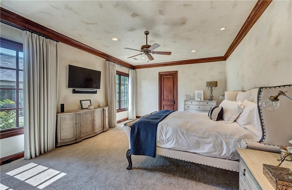 The home has 5 bedrooms and 6.5 baths.