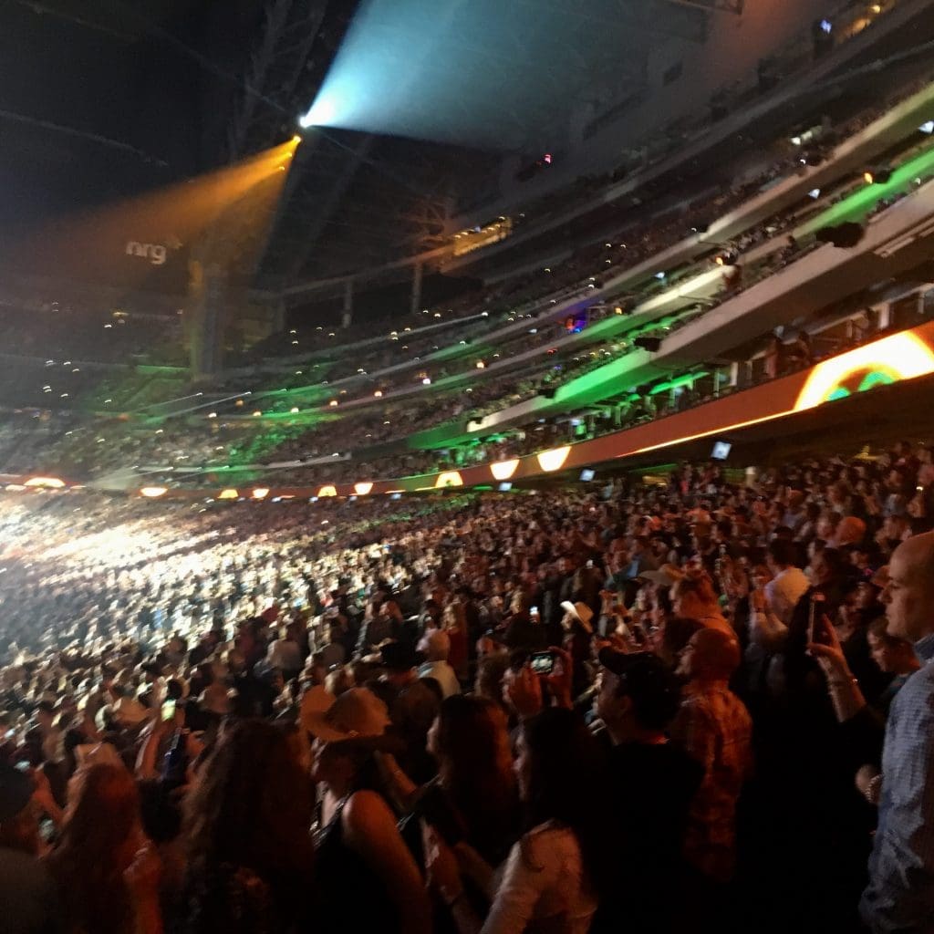 A sellout crowd at the Houston Rodeo's opening night could not get enough of Garth Brooks.