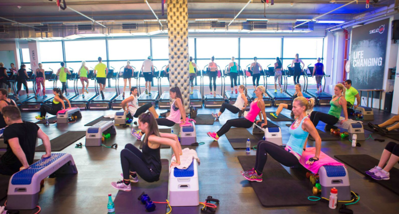 Classes are set for 40 people, with 20 starting on the treadmill, and the other half starting on the floor. 