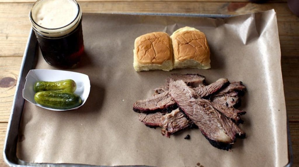 Brooklyn Barbecue Will Never Recover From the Texas Pummeling It’s Taking: Internet’s New Favorite Joke Makes Hipsters Cry