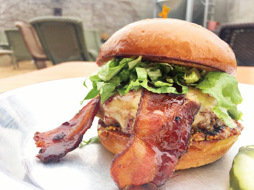 New EaDo Ice House Brings a Dallas Following — and Powerhouse Burgers: This is No Cookie-Cutter Chain Spot