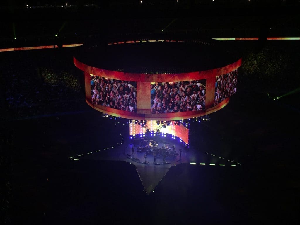 The band took a little time to set up once the stage had already rolled out front and center. 