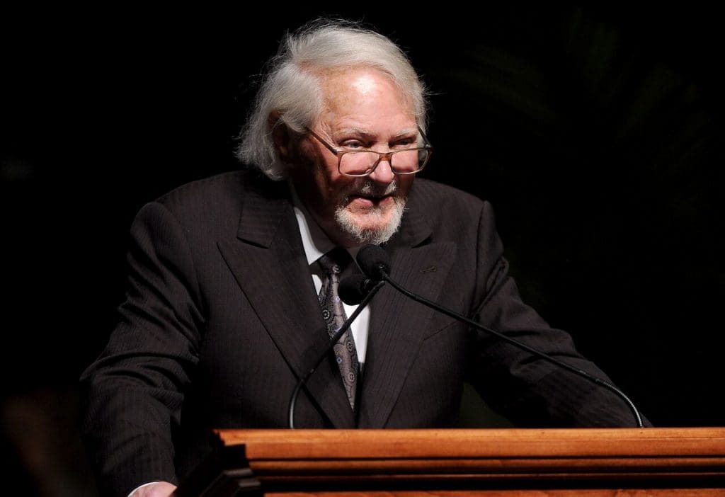 Clive Cussler shared that he read Gone With the Wind long before he started writing this famed adventure novels. (Photo by Dave Rossman.)