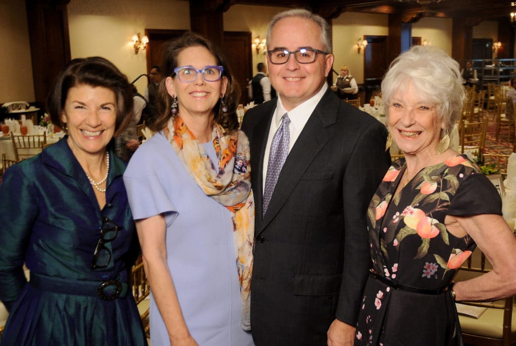 Advice Columnist Shares Her Story of Heartbreaking Death and Finding Hope in Houston: When Hospice Makes All the Difference