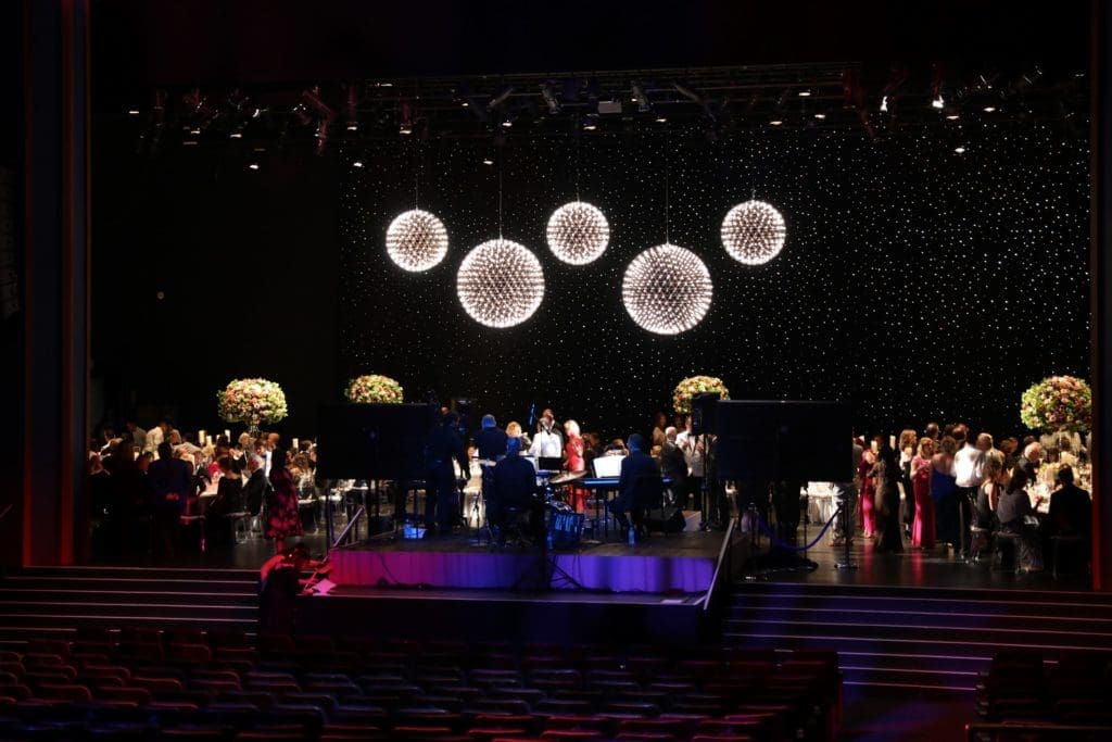 New York Podcast Star and a Broadway Force Bring Plenty of Theater to a Magical Houston Night: Fashion Designer David Peck’s BFFs Sure Know How to Liven Up a Party