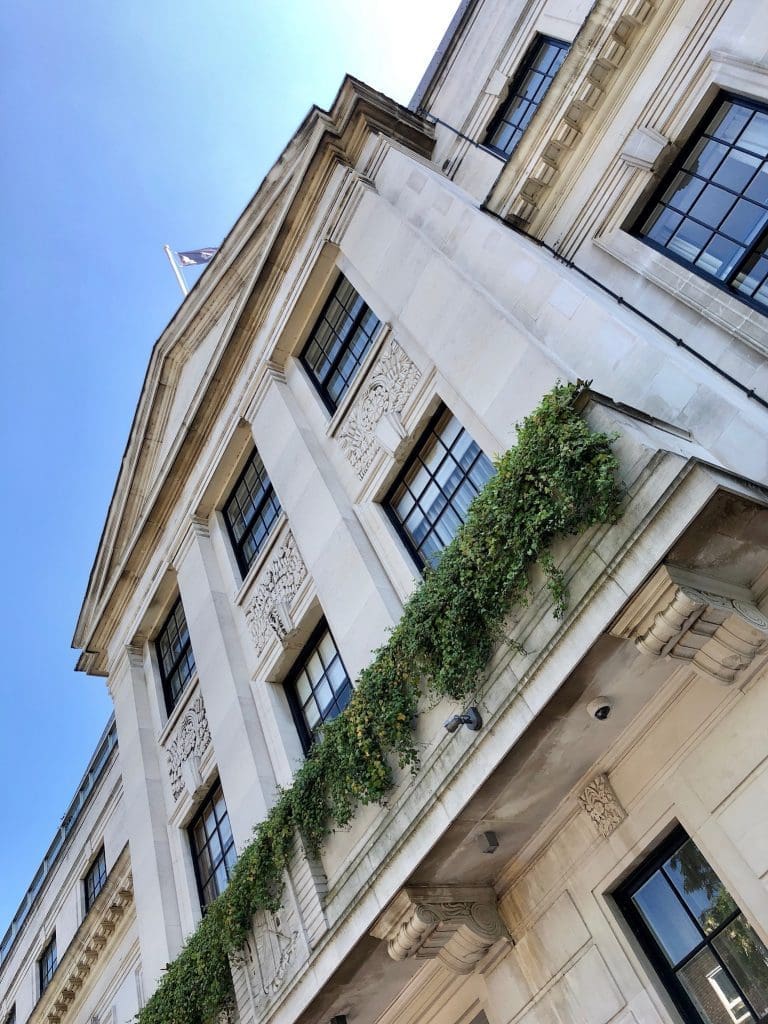 Town Hall Hotel 