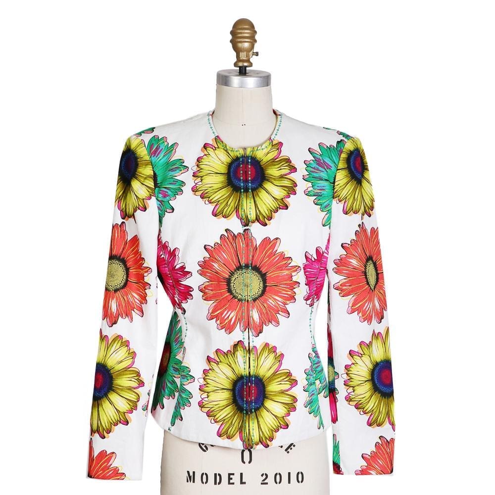 For a bold floral look