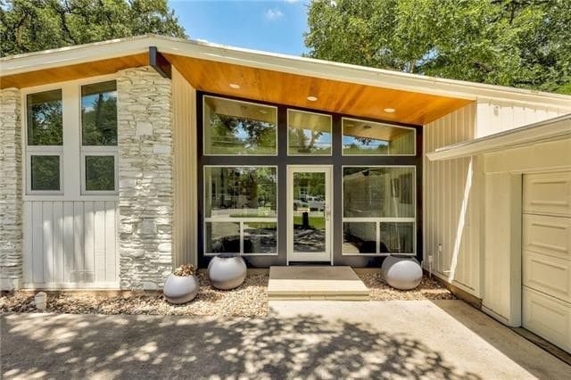 A.D. Stenger designed more than 100 Austin houses, including 416 Ridgewood.