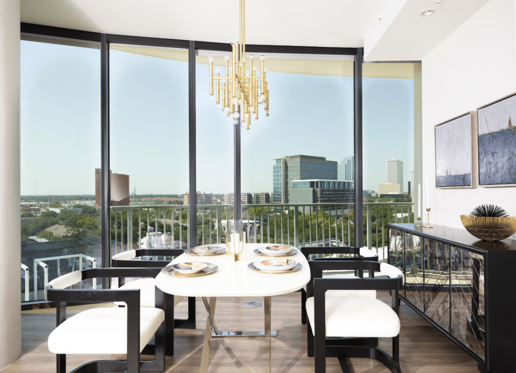 Kirby Collection gives you dinner with a view. (Photo by VJ Aripe.)