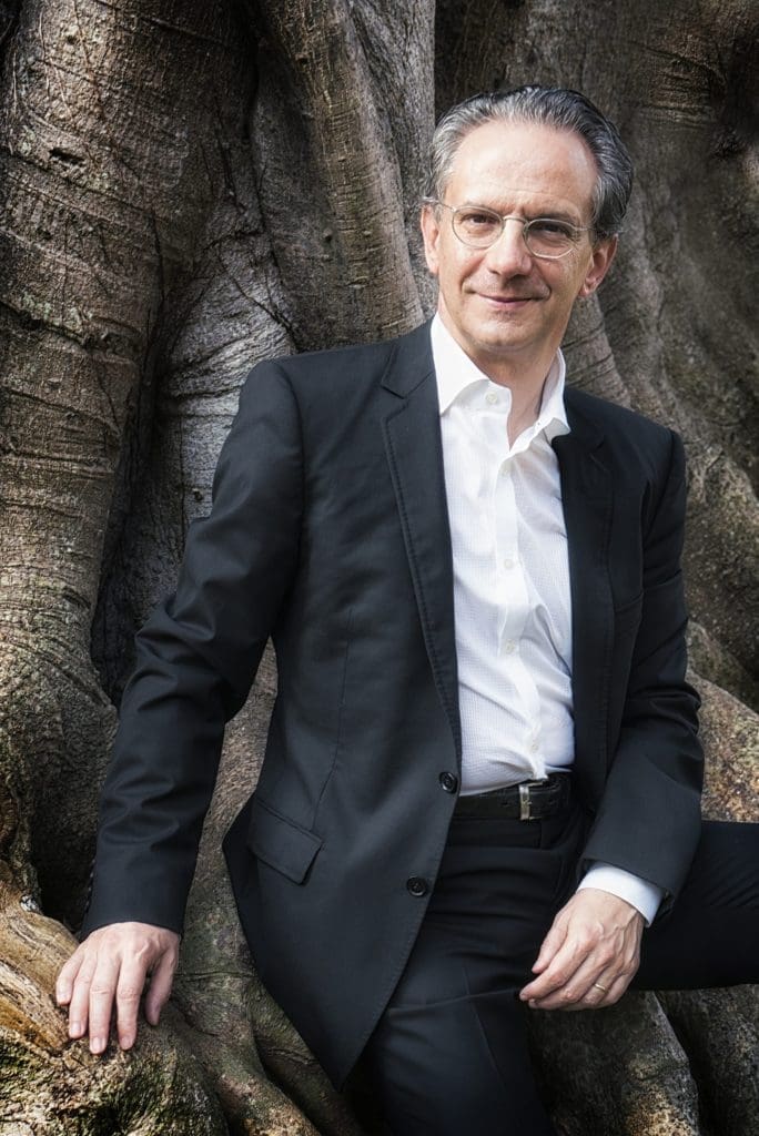 Fabio Luisi (Photo courtesy Barbara Luisi Photography)