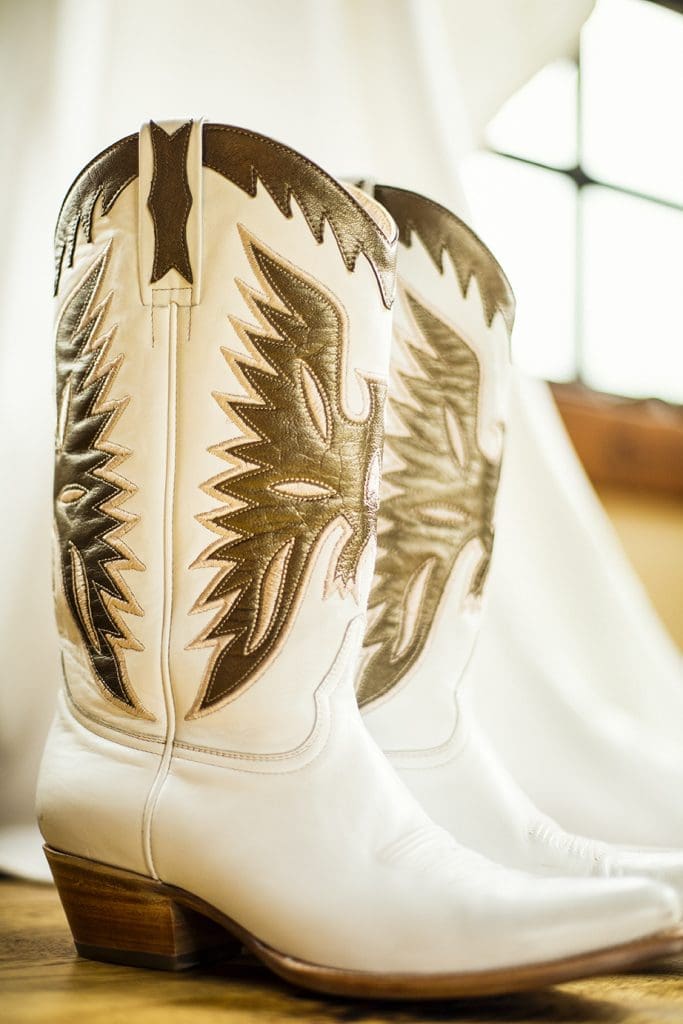 Sloan Childress/William Cummins wedding in Jackson Hole, Wyo. (Photo by Florence McCall Photography)