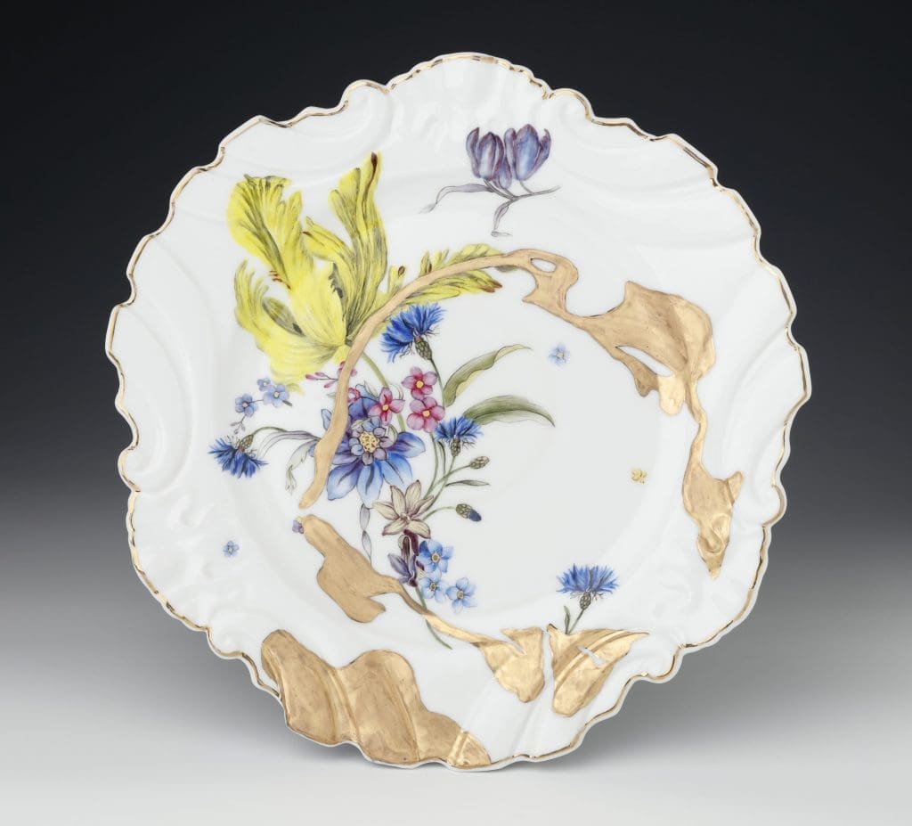 A plate from Alchemy dinner service designed by Jeffrey Bilhuber for de Gournay.