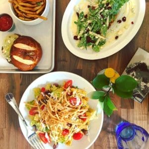 Eloise Nichols Grill & Liquors