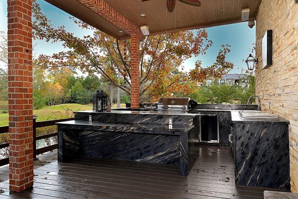 An outdoor grill lets you make the most of any winter night out on the water. 