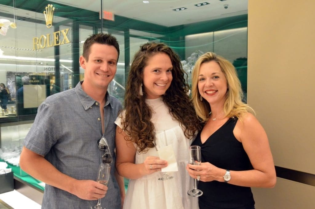Houston’s Book Loving Young Professionals Eye Some Serious Bling: It’s All For the Love for Reading (and Barbara Bush)
