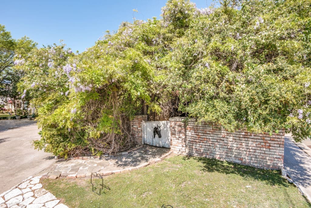 Beloved Dilbeck Houses Face the Wrecking Ball in Dallas: The Treasures of a Renowned Architect are in Demolition Danger Even as His Legacy Looms Large