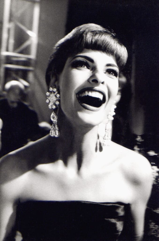 Linda Evangelista, Valentino, Paris, 1991 by Donna DeMari