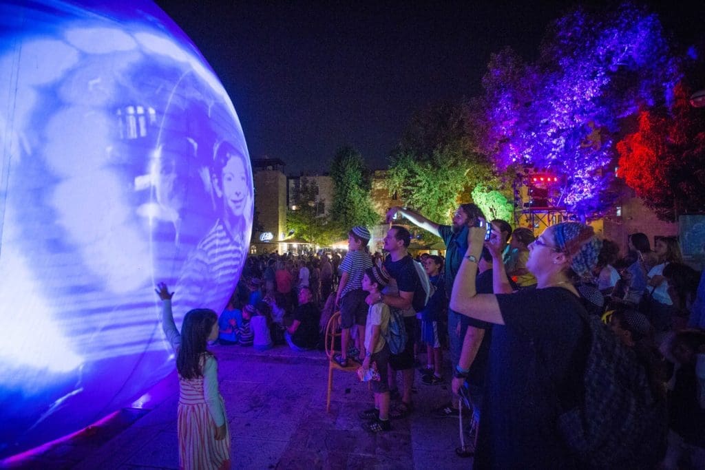 A theater of light, shadows, and video take over Discovery Green. (Courtesy Lucion)