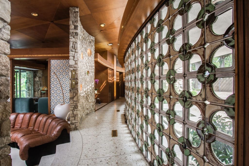 The home was designed by Bruce Goff's protege, Eddie Parker. 