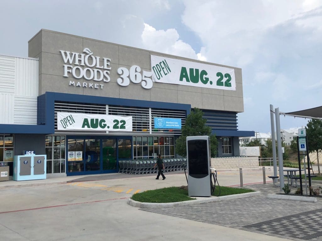 Houston's new Whole Foods 365 opens at the intersection of Yale and North Loop West. 