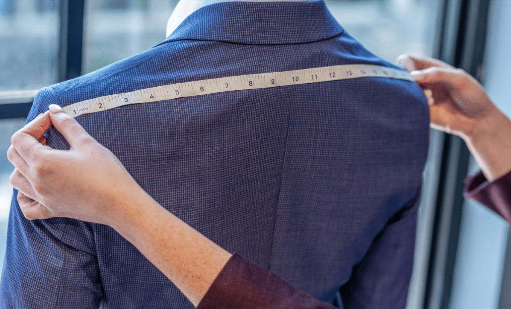 You can get measured in-store or do it yourself online, no tailor needed. 