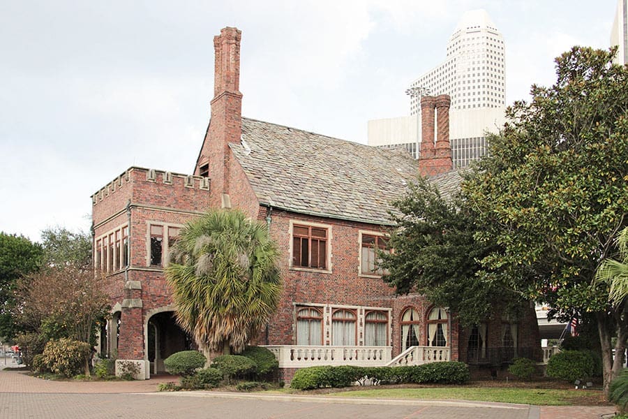 Houston’s Famed Kirby Mansion Faces a Dire Future: Could This be the Latest Historic Treasure to be Bulldozed and Made Into a Parking Lot?
