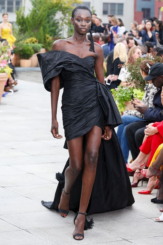 Oscar de la Renta spring summer 19 at New York Fashion Week.
