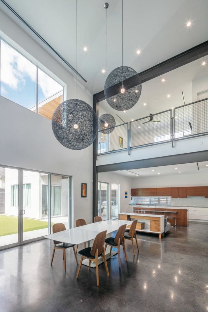 2171 University, Intexure Architects
