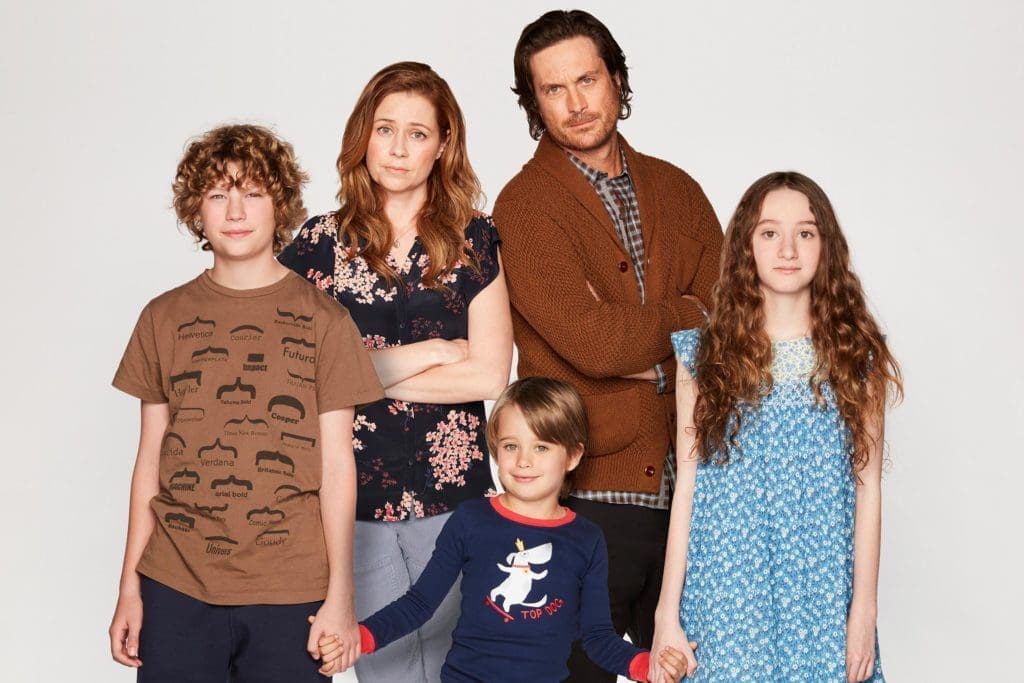 ABC's "Splitting Up Together" stars Van Crosby as Mason, Jenna Fischer as Lena, Sander Thomas as Milo, Oliver Hudson as Martin and Olivia Keville as Mae. (ABC/Craig Sjodin).
