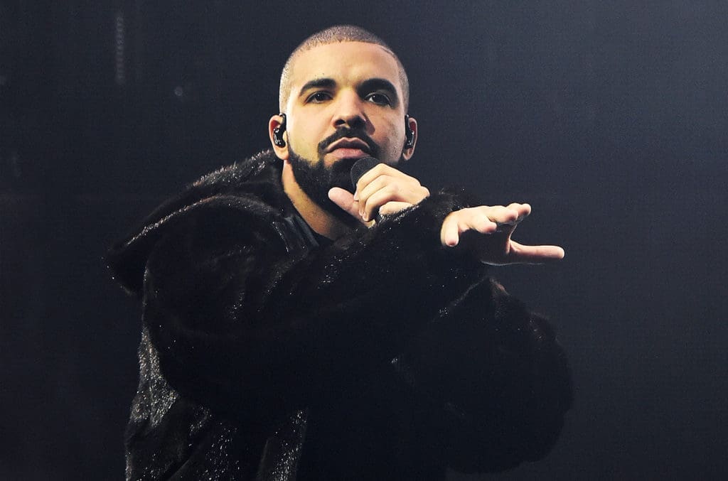 Drake spent his Thanksgiving in Houston, getting some bowling in.