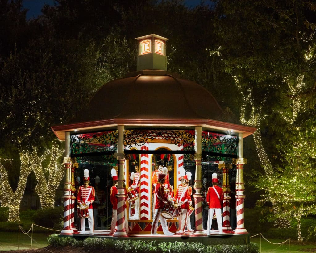 Christmas Comes to Life at Dallas Arboretum: Decked Out Gazebos and 500,000 Lights Make for a Spectacle Worthy of a Classic Carol