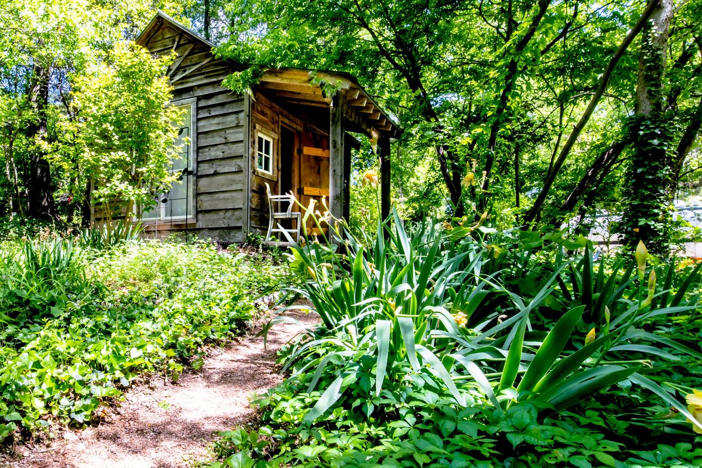 airbnb quiet getaway Dallas