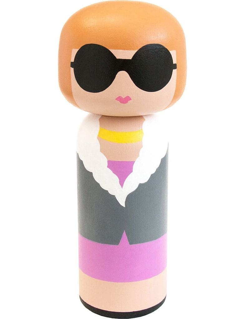 Kokeshi friendship dolls come in iconic characters like Anna Wintour.  