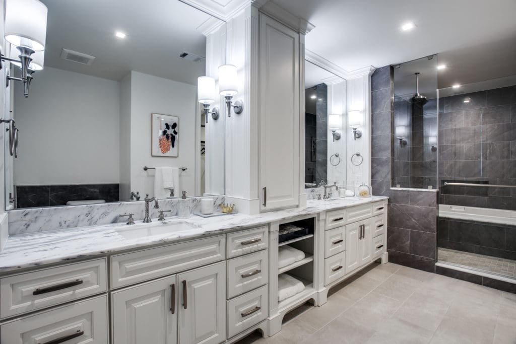 The bathrooms and storage space at Dallas' McKenzie high-rise are supersized.