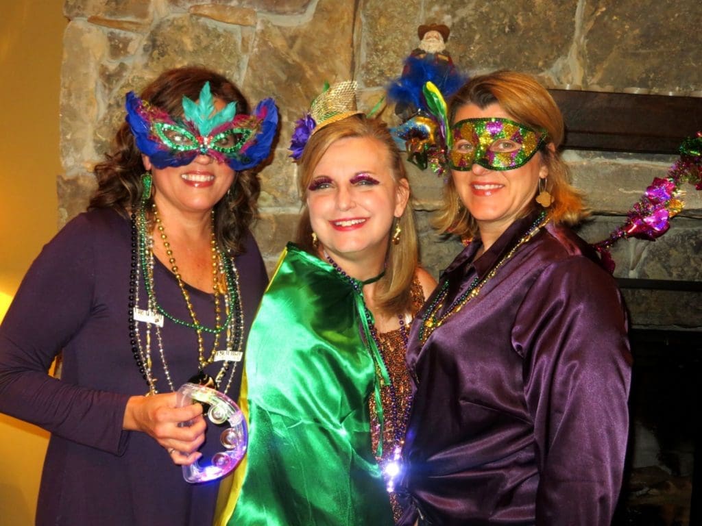 Cindy Dick, Cyndi Bailey, Kari Walker