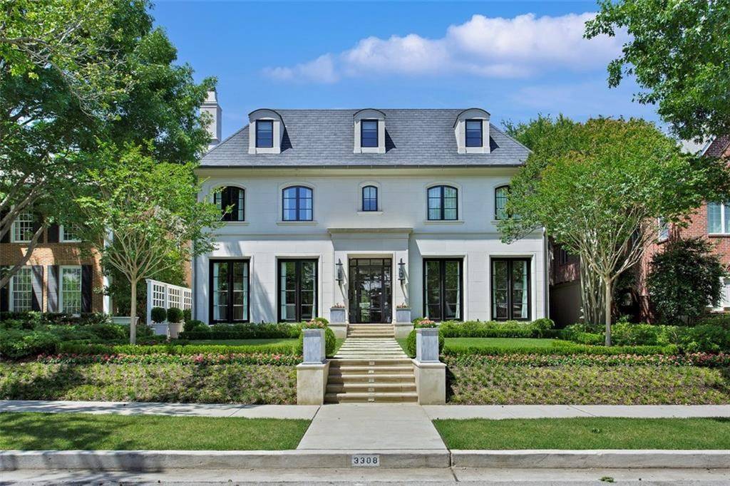 Caroline is hoping for this cozy little house on St. Johns Drive.