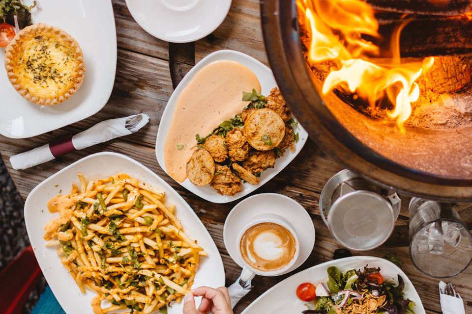 Java Lava Brew isn't just about poke. 