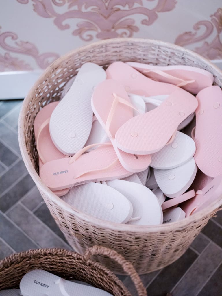 Trading heels for flip flops on the dance floor (Photo by Liz Banfield)